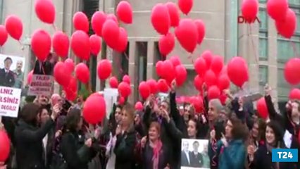 Adalet nöbetinin 49. haftasında gökyüzüne balon bıraktılar