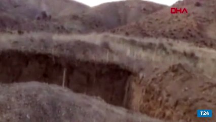 Esrar içerken yakalanan öğretmen, açığa alındı