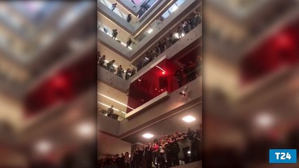 Vuslat Doğan Sabancı güllerle uğurlandı