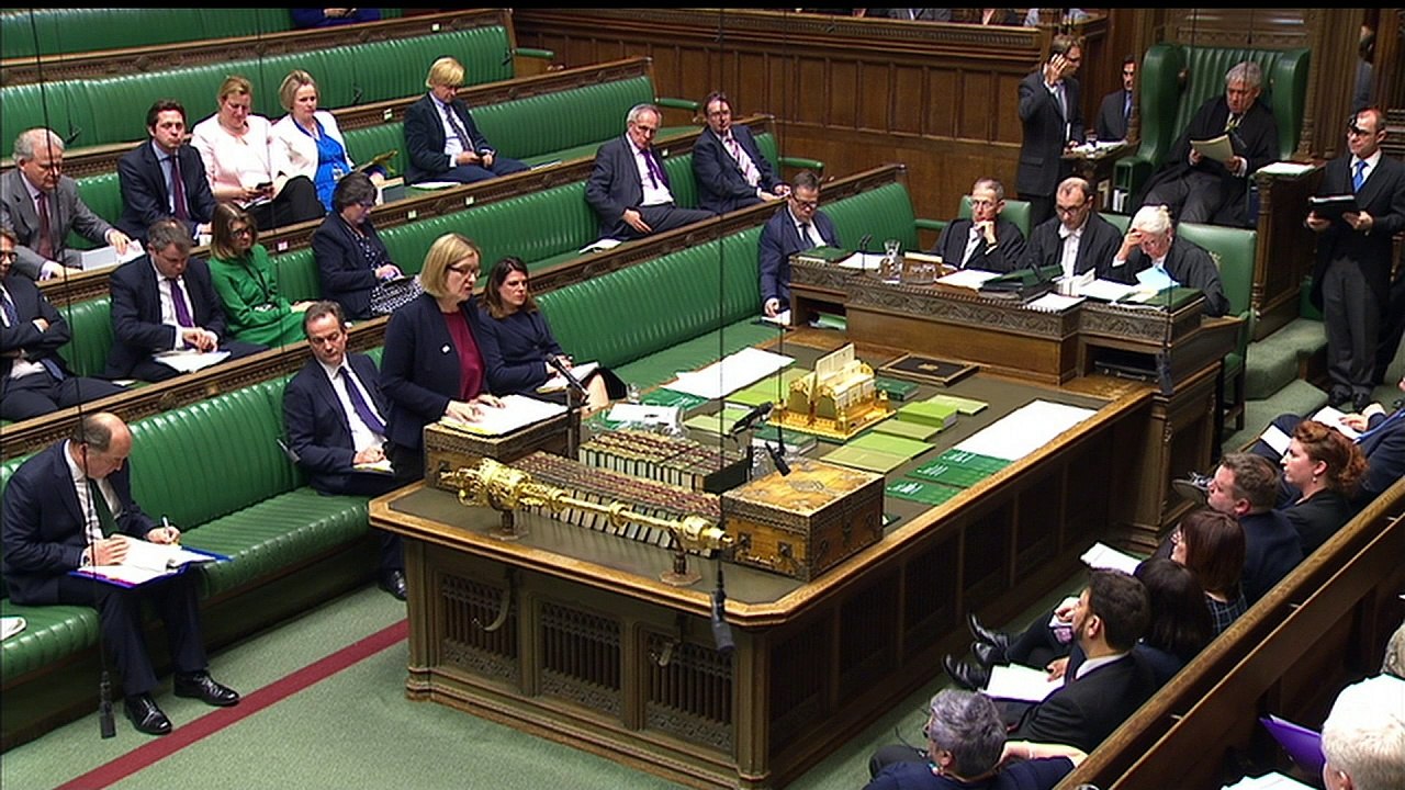 Amber Rudd offers apology to Windrush generation