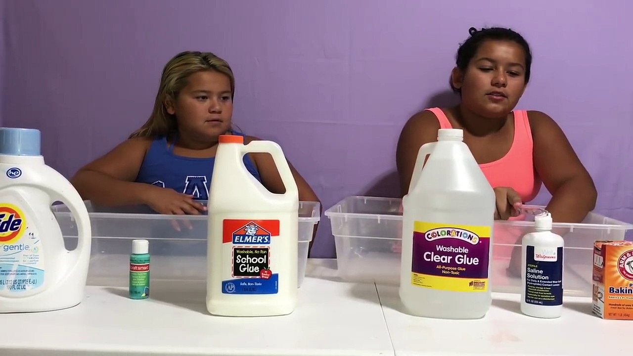 1 GALLON OF WHITE SLIME VS 1 GALLON OF CLEAR SLIME - MAKING TWO GALLONS OF SLIME CLEAR SLIME