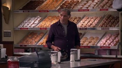 Superior Donuts Season 2 Episode 18 Full : 123Movies