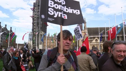 Anti-Syria airstrikes protests outside Houses of Parliament