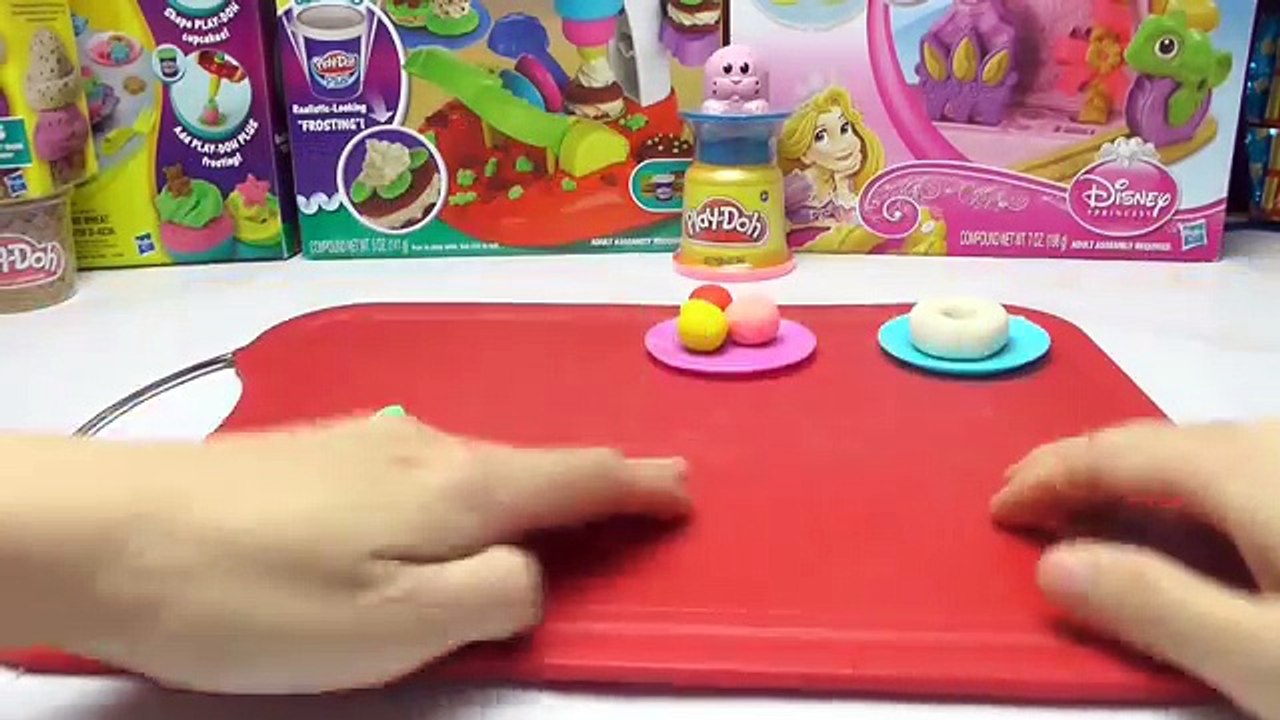 Play-Doh Rainbow Donut DIY