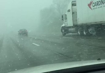 Spring Snow Reduces Visibility Along Interstate 75 Near Lexington