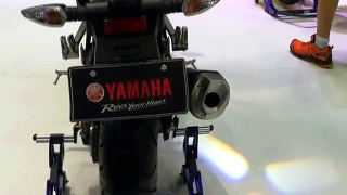 All new Yamaha R15 2017 black