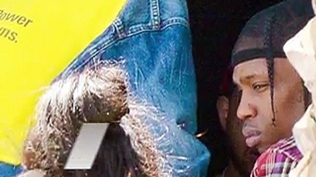 Kylie Jenner & Cardi B Feuding Because Of Nicki Minaj? | Hollywoodlife