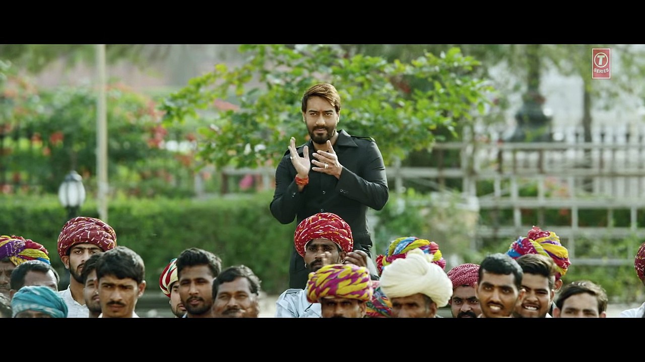 (5) -Mere Rashke Qamar- - Baadshaho - Ajay Devg...