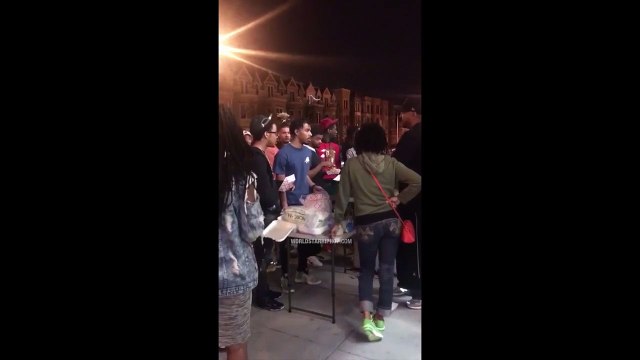 Il se prend la raclée de sa vie pour avoir voulu doubler dans la file