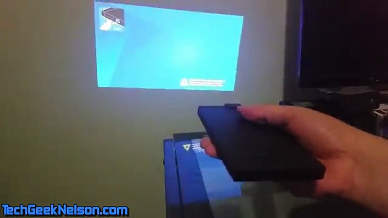 Sony Mobile Projector MP-CL1 [REVIEW]