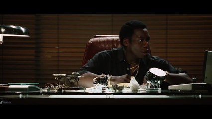 Cảnh chém đôi viên đạn