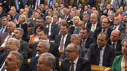 MHP Lideri Bahçeli: 'CHP gibi olamayız, çürük ipten tutamayız'