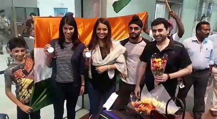 காமன்வெல்த் போட்டி..தீபிகா பலிகல், ஜோஷ்னா சின்னப்பா, ஸ்குவாஷ் வெள்ளி வென்றனர்-வீடியோ