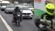 Motosikletli sürücü kamyonete çarptı: 1 ölü