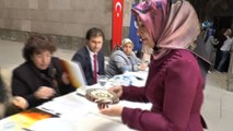 Çifte minareli medresede 'Geleneksel Yemek Yarışması' yapıldı