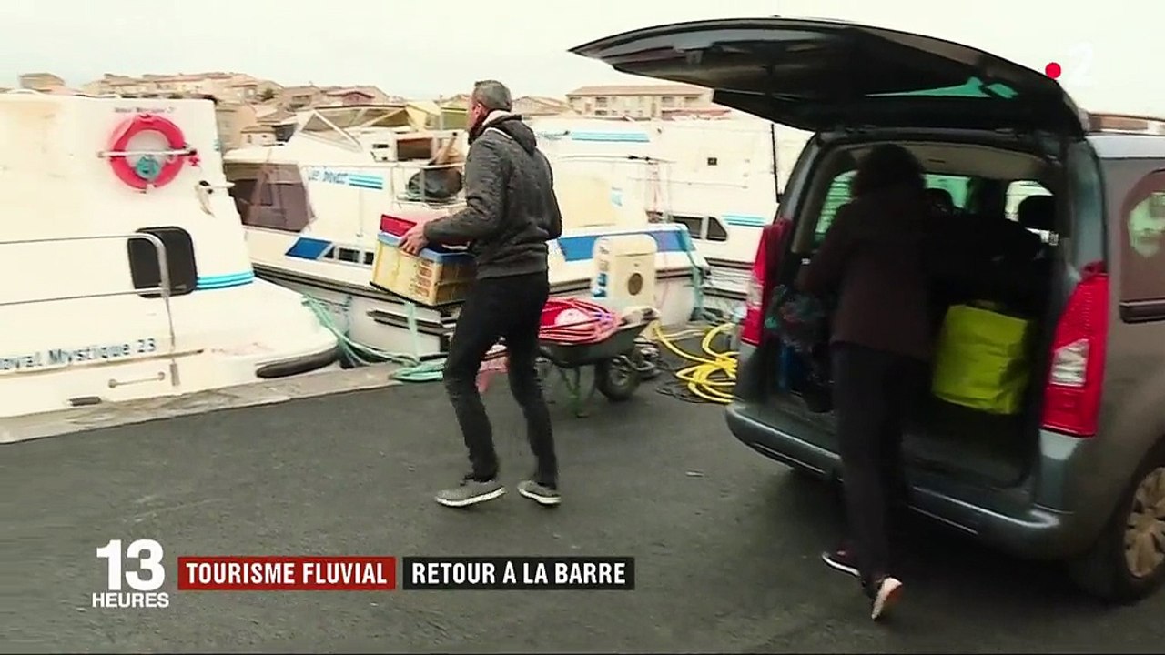 Tourisme : le canal du Midi, une croisière très prisée