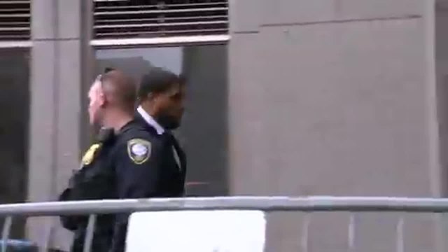 Stormy Daniels arrives at Michael Cohen's hearing