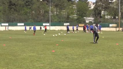 Ünal Karaman: "Takımların Silahları Olur, Biz Bundan Yoksunuz"