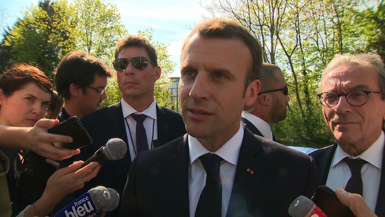 Signature du contrat triennal