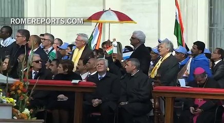 El Papa canoniza dos santos de India y pide un “nuevo impulso misionero” en el país