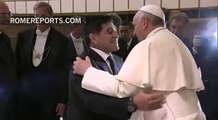 El Papa Francisco se reúne con Maradona | Papa