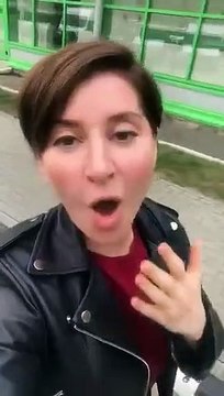 khanvids.com | Russian anchor who interviewed Imran khan - Message for IK & Pakistan