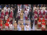 Benedicto XVI celebra la Epifanía en la basílica de San Pedro