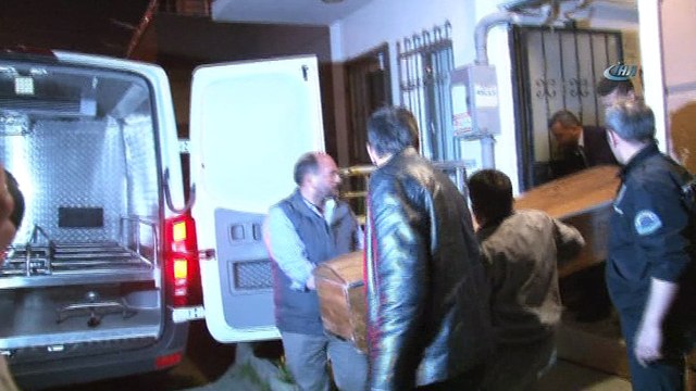 Kocaeli'de dini nikahlı kocası tarafından oğlunun yanında vurulan kadın öldü