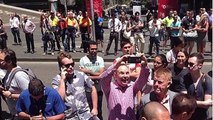 Indignación por personas que se tomaron “Selfies” durante el secuestro de varias personas en Sydney