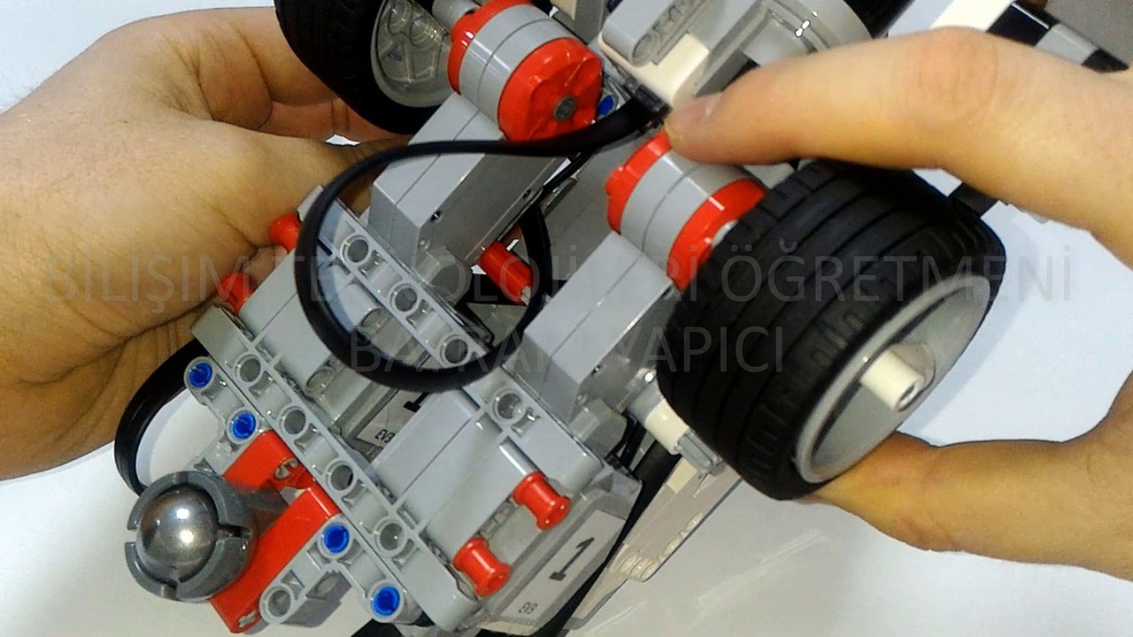 LEGO EV3 ENGELDEN KAÇAN