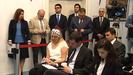 AB Bakanı Ömer Çelik:  'FETÖ tehdidi devam ediyor. TSK komutanlarından bir tanesinin yakın koruması kripto çıktı. Hükümetin değerlendirmesi OHAL'e ihtiyaç olduğudur. Hukuksuz bir iş yapmıyoruz. AİHS'in verdiği hakkı kullan