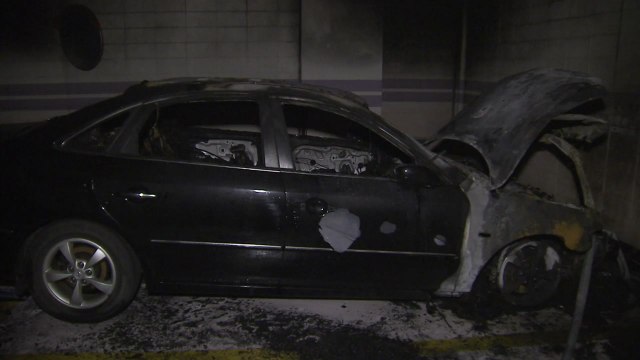 민주당 전남도당 지하서 화재...차량 1대 전소 / YTN