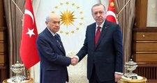 Son Dakika! Bahçeli'nin Erken Seçim Çağrısı Sonrası Külliye'de Kritik Zirve: Erdoğan'la Bir Araya Geldi