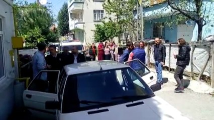 Otomobilinin arka koltuğunda ölü bulundu