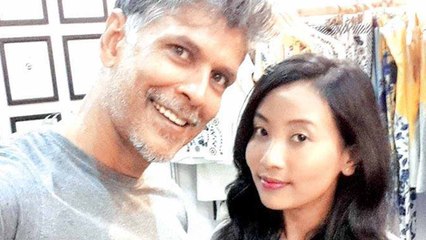 Milind Soman DUMPED by Girlfriend Ankita Konwar, सोशल मीडिया पर फैली अफवाह | FilmiBeat
