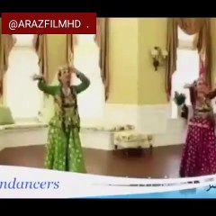 آهنگ سنتی ترکی و رقص با لباس محلی