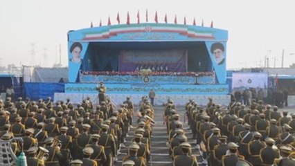 Irán muestra su potencial armamentístico en el Día del Ejército