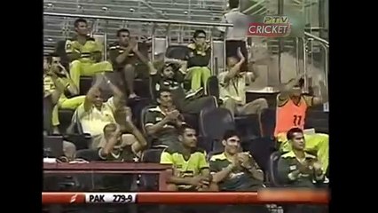 Abdul Razzaq Brilliant Batting vs South Africa
