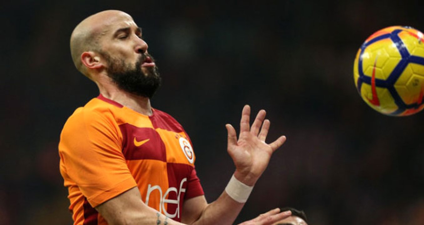Galatasaray Taraftarından Latovlevici'ye Büyük Tepki