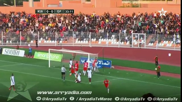 كأس الكونفدرالية الافريقية : نهضة بركان 1-0 جينيراسيون فوت هدف محمد عزيز