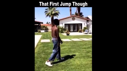 Essayez de comprendre comment il fait ça