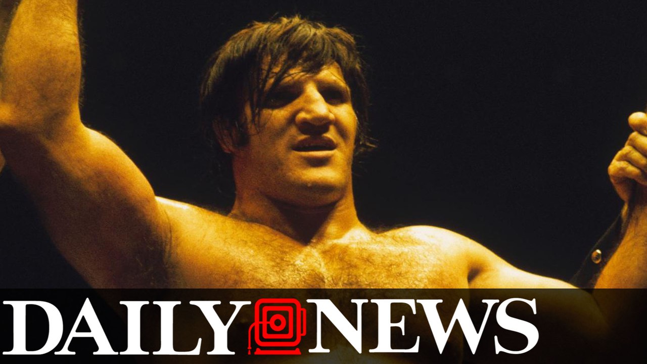 WWE legend Bruno Sammartino dead at 82
