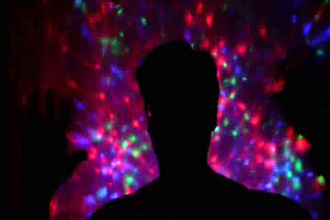 test9.WHITE NOISE TWO.