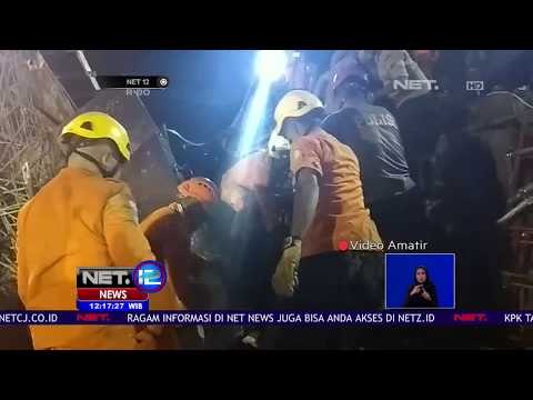 Jalan Tol Ambruk, Evakuasi Terkendala Sempitnya Lokasi -NET12