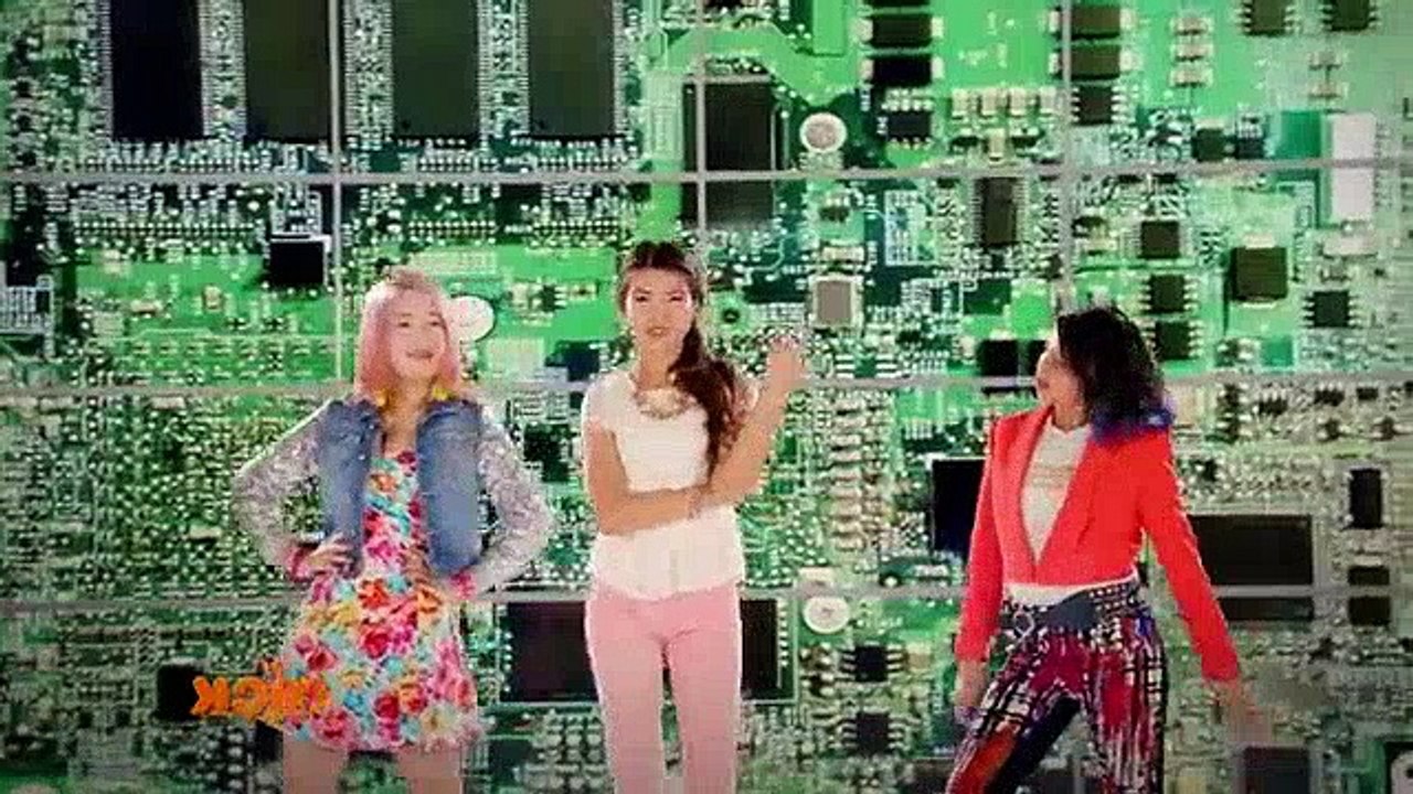 Make It Pop S02 E02 Robomania