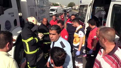 Çöp kamyonunun altında kalan yaşlı kadın öldü - ADANA