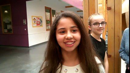 La réaction d'une collégienne après sa rencontre avec Emmanuel Macron