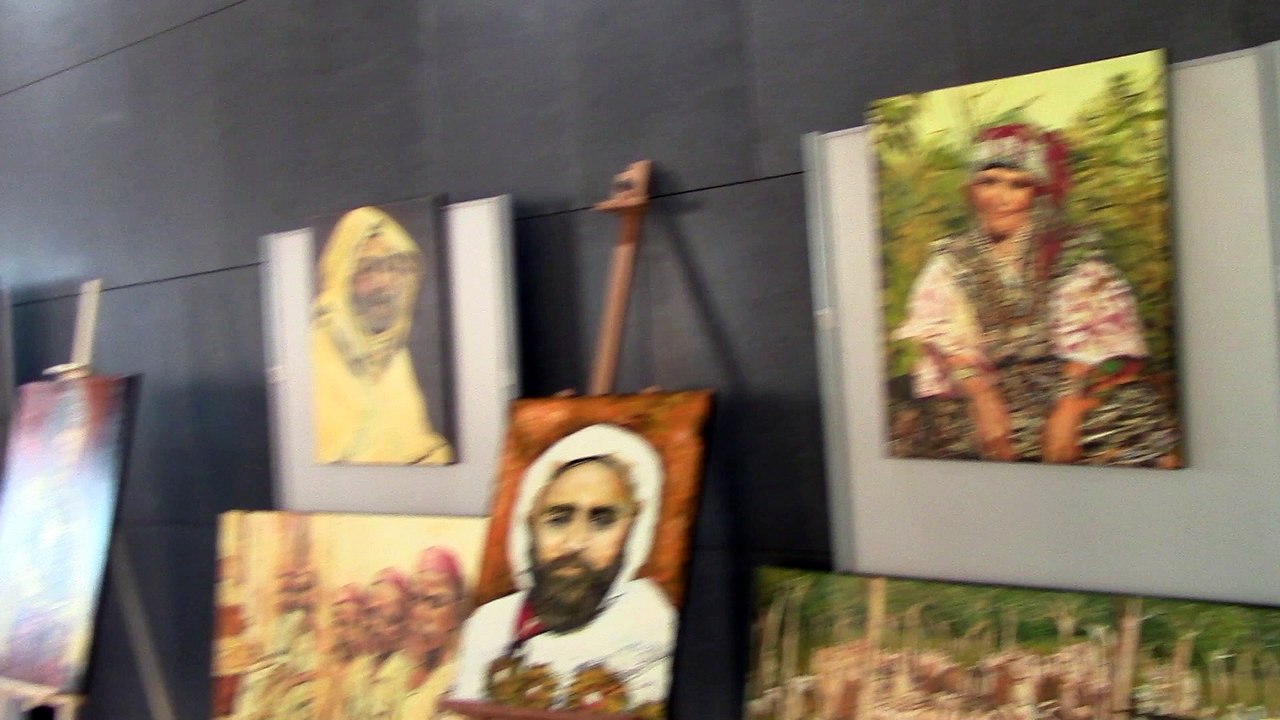 Betina dalila artiste peintre. artiste d'algerie*