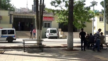 Elektrik kablosu çekmek için çıktığı 9 metrelik direkten düşerek hayatını kaybetti