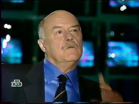 (staroetv.su) «Итоги» c Э. Радзинским (НТВ, 12.12.1999) Фрагмент